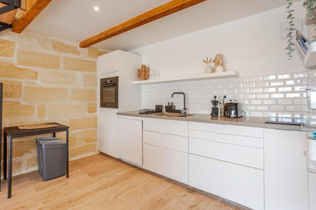 Guesthouse Les Maurins Saint-Sulpice-de-Faleyrens Bagian luar foto